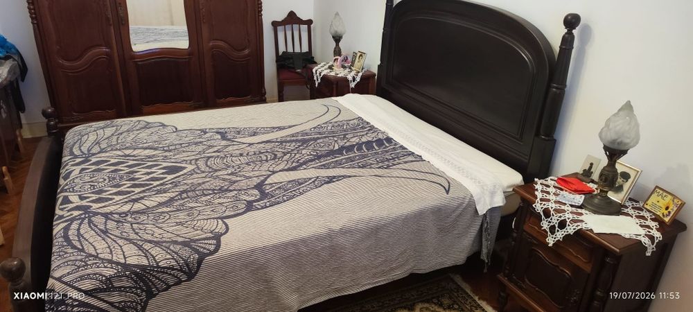 Cama casal madeira maciça