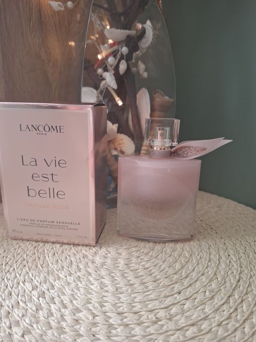 Lancome La vie este belle vanille nude