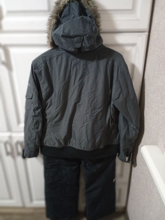 Костюм чоловічий  S Columbia
