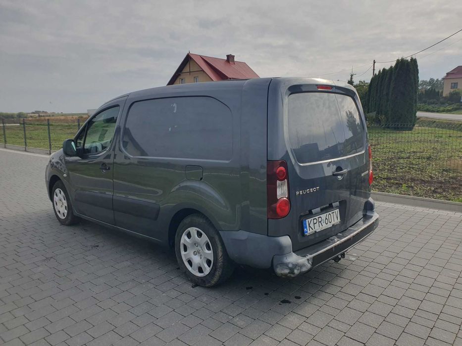 Peugeot Partner L2 LONG ,90 KM Citroen Berlingo  , Doblo