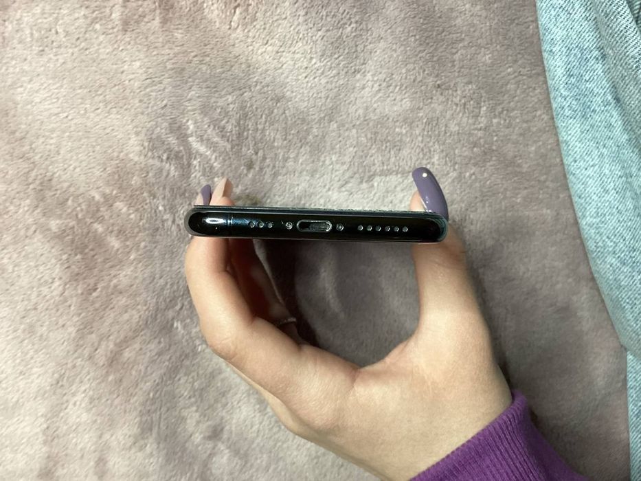 iPhone 10 (xs) гарний стан