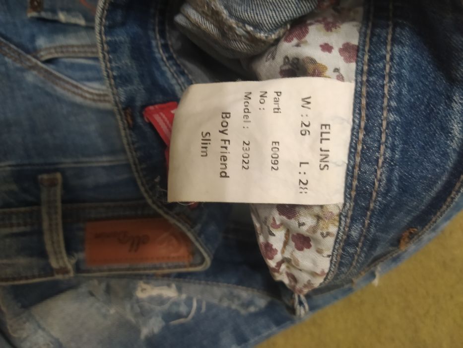 Штаны джинсовые бойфренды женские размер 26