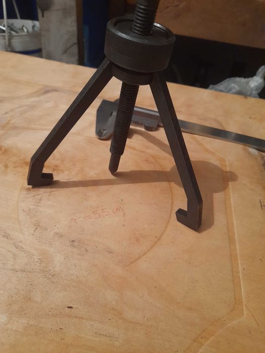 Ściągacz 3-ramienny