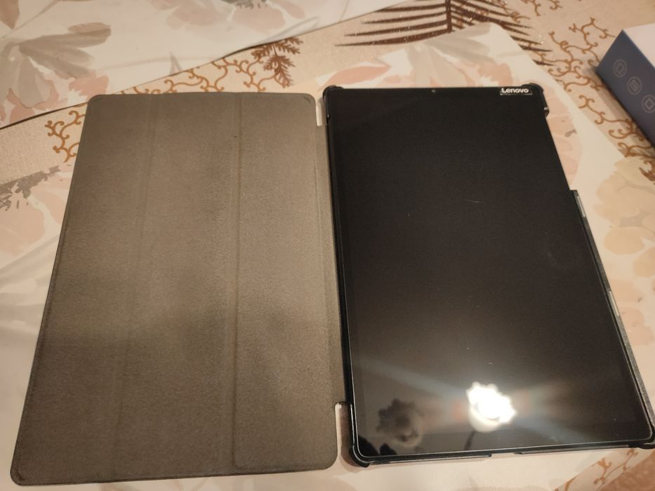 Lenovo Tab M10 FHD Plus