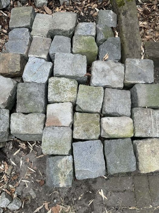 Starobruk kostka granitowa 20x20 duża