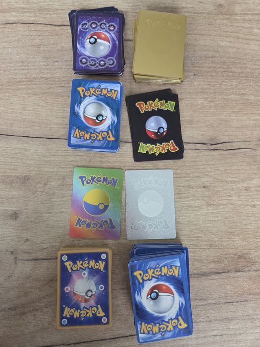 Karty pokemon różne
