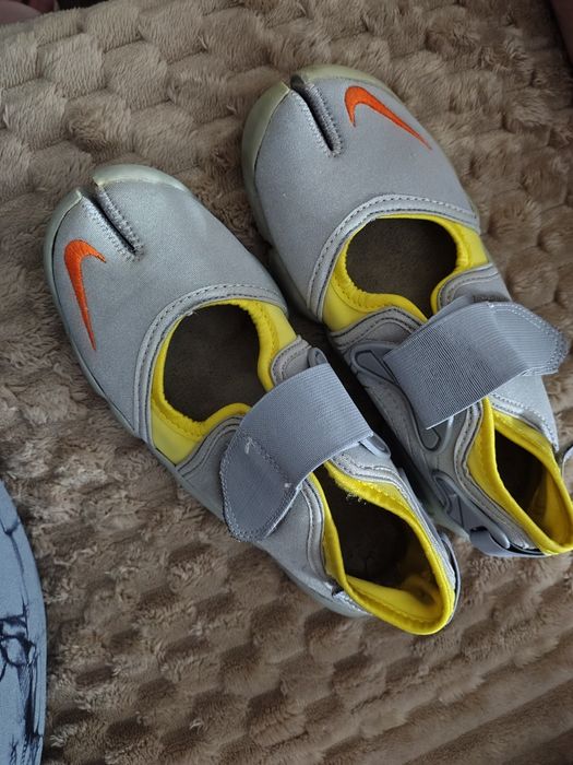 nike rift - купити жіноче взуття - Ціна на OLX.ua