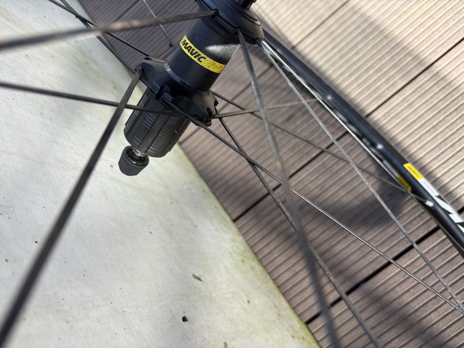 Rodas Mavic Aksium Originais – Estrada – Leves e Fiáveis – Excelente Estado