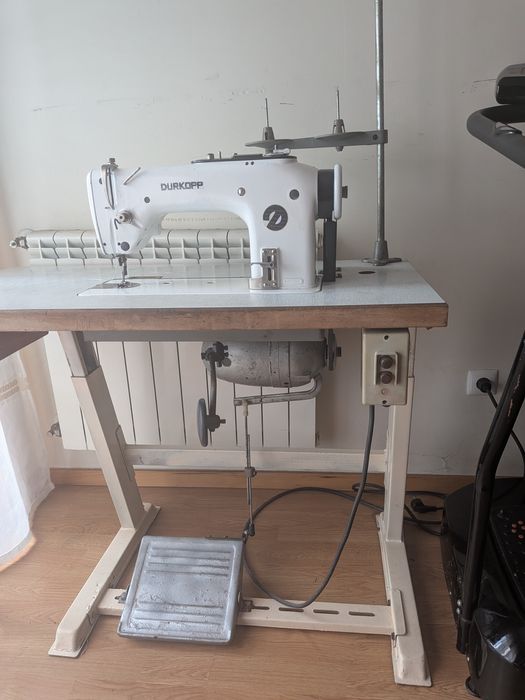 Maquina de custura proficional