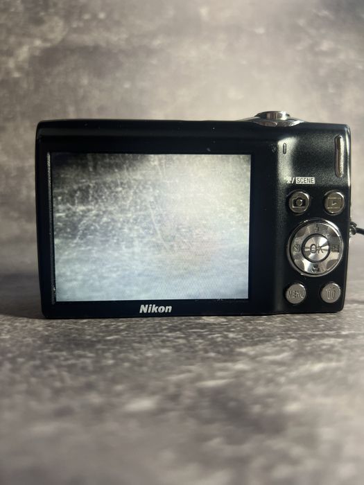 Nikon coopix s3000 canon ixus sony cyber shot g7x