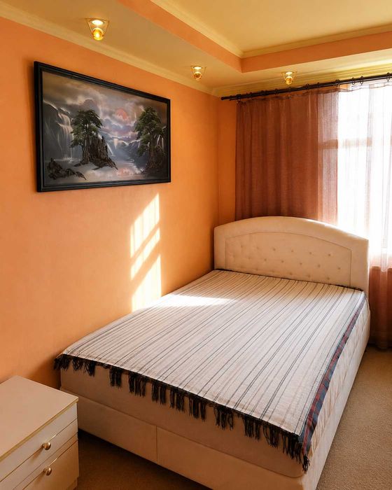 Продаж 2 кім. квартири в приватному секторі. 6 сот. + гараж. Климівка  №2575
