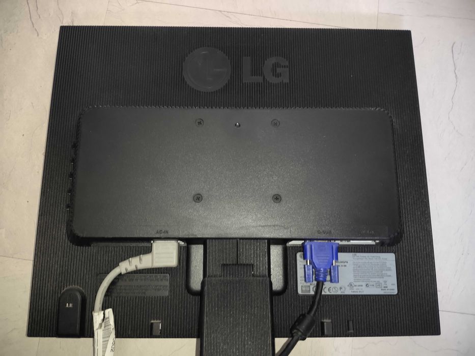 LG Flatron L 1953TR-SF, Seoul