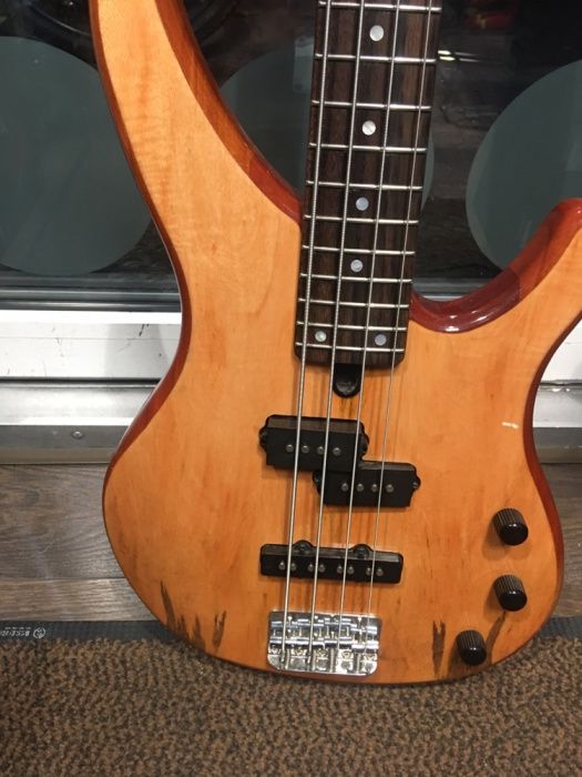 Gitara yamaha używana w stanie idealnym