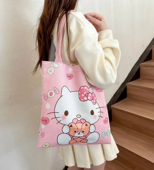 Śliczna Torebka Tote Bag Hello Kitty – Idealna na Codzień!