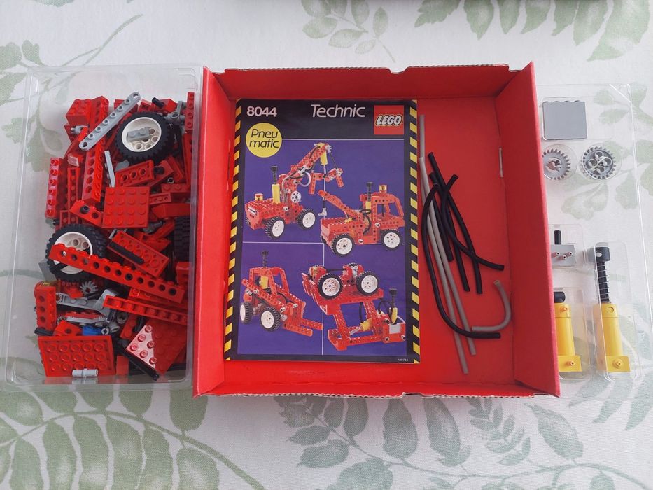 Lego 8044 Technic Universal Pneumatic Set