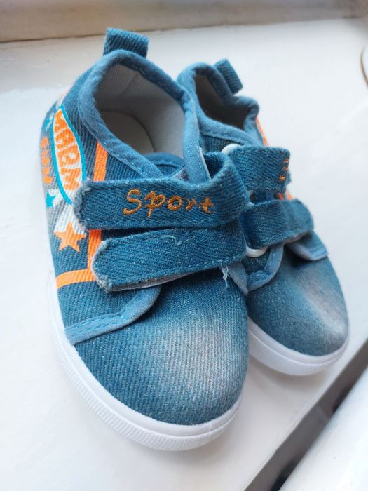 Нові кеди на хлопчика 14 см