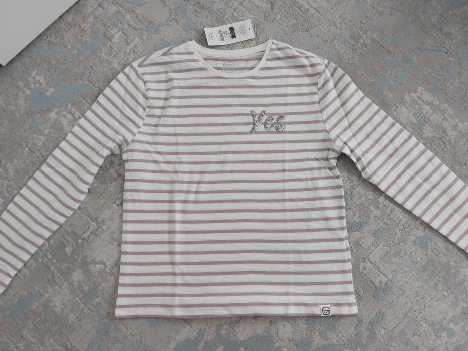 Bluzka bluza w paski biala fioletowa rozmiar 140 nowa z długim rekawem