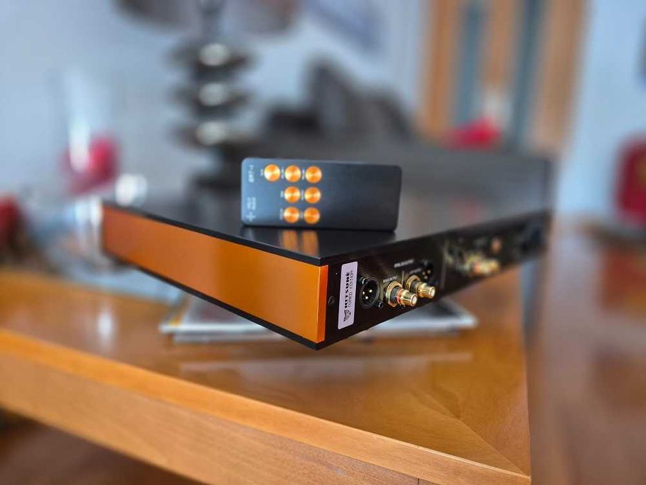 Holo Audio Spring 3 KTE — DAC R2R High-End como novo