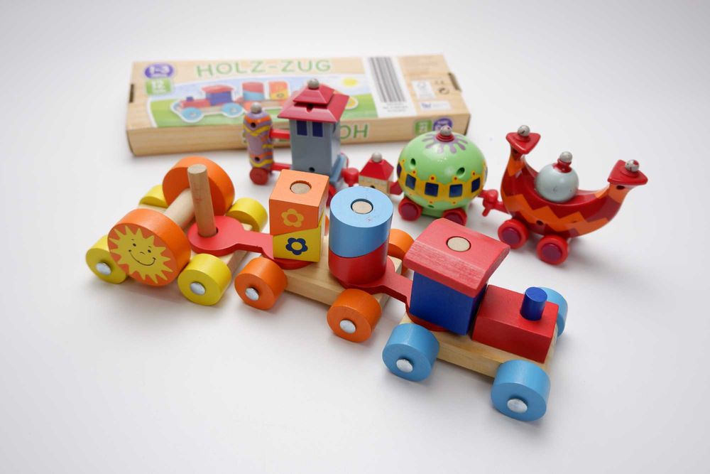 Паровозик машинка первый конструктор сортер для малышей игрушка