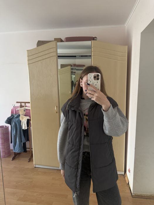 Жилет у кольорі графіт el.milas.brand