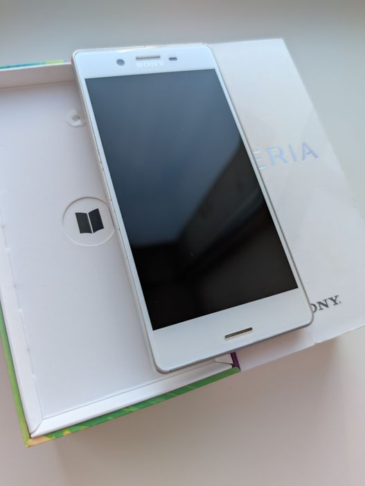 Телефон Sony Xperia X F5122 dual sim