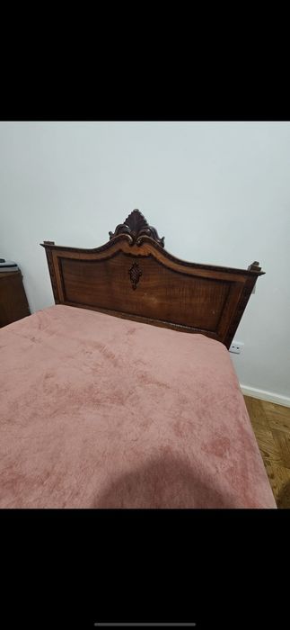 Móveis antigos para venda negociáveis