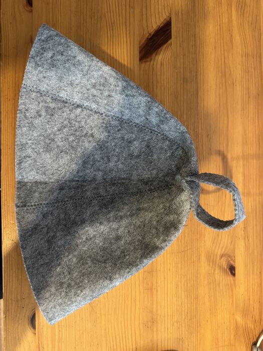 Filcowa czapka do saunowania