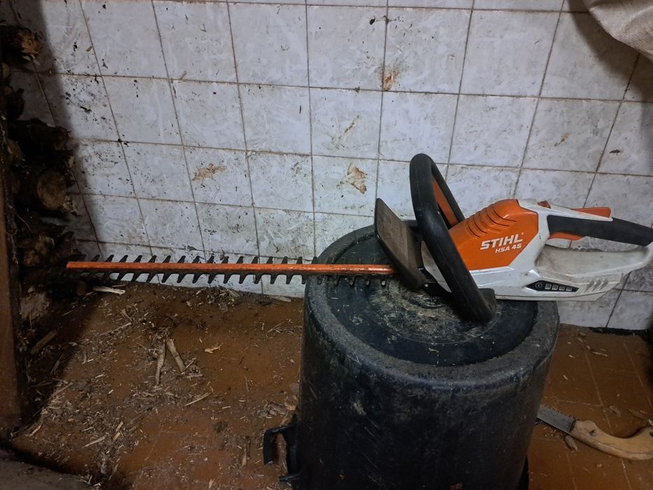 Várias máquinas  em bom estado