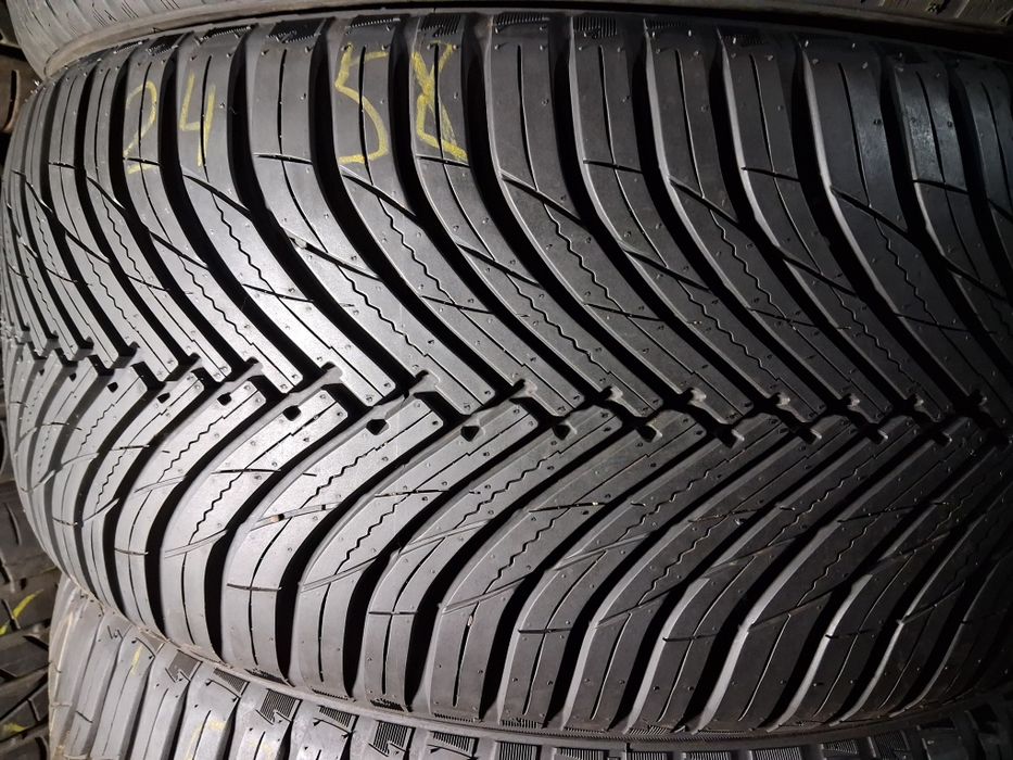 245/40 20 Maxxis Premitra all seasons Шини всесезонні ПАРА