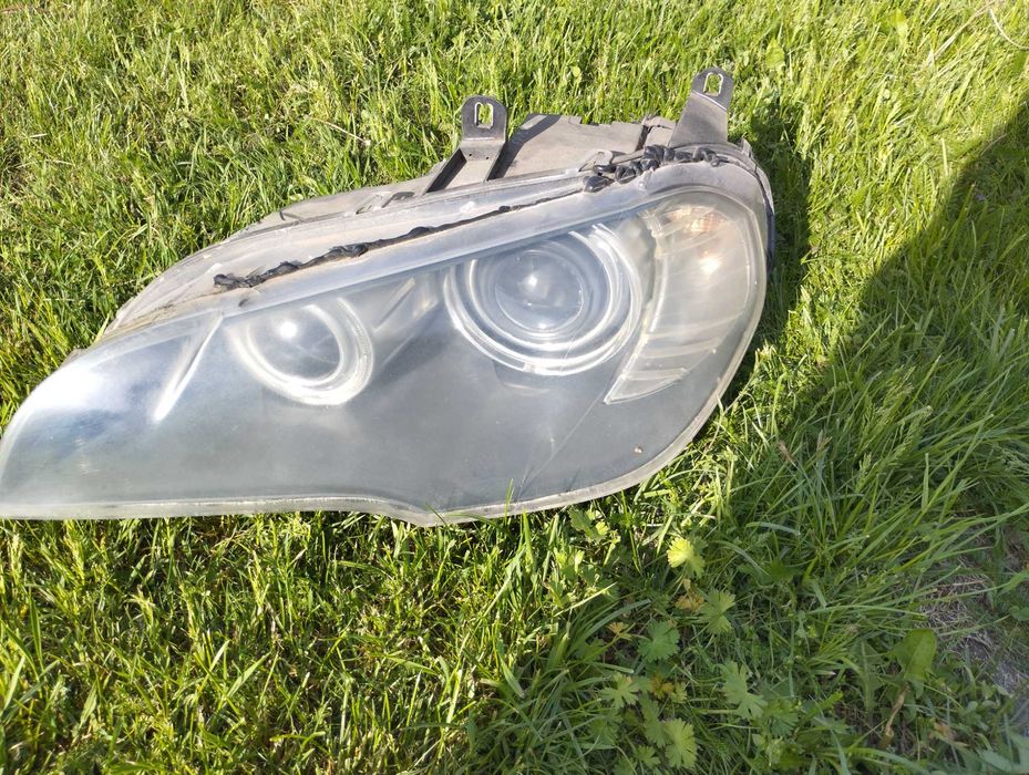 Lampa bixenon BMW X5 e70