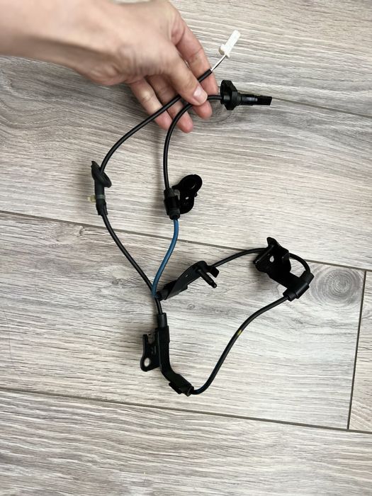 Датчик АВS Toyota Rav 4, LexusNX 89545-48070