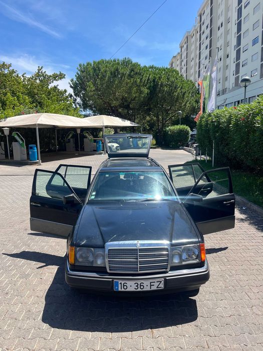 Mercedes-Benz 250 TD Carrinha (S124) | 1995 | 7 Lugares foto 2