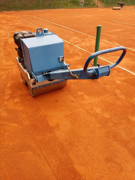 Wynajmę walec .Wibracja ,tani transport .Trawniki zagęszczarka ogrody