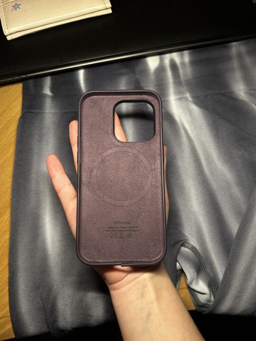 чехол на iphone 14 pro (оригинал)