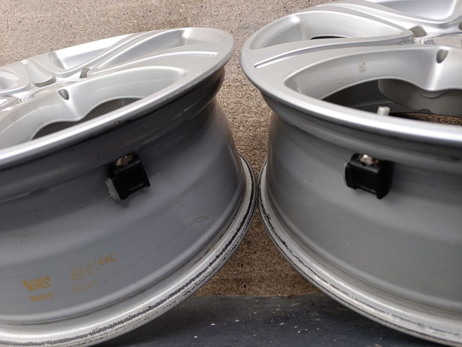 Felgi alu Mercedes 17'' 7,5J 5x112 ET40 A213.40.11.200 W213