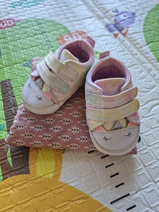 Lote sapatos bebé menina