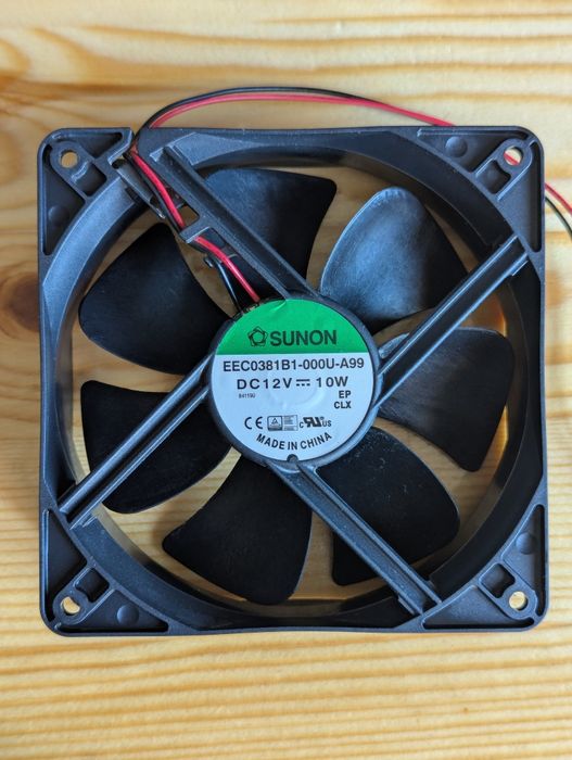 SUNON MEC0381V1-A99 120x120x38 мм 12В промышленный вентилятор осевой