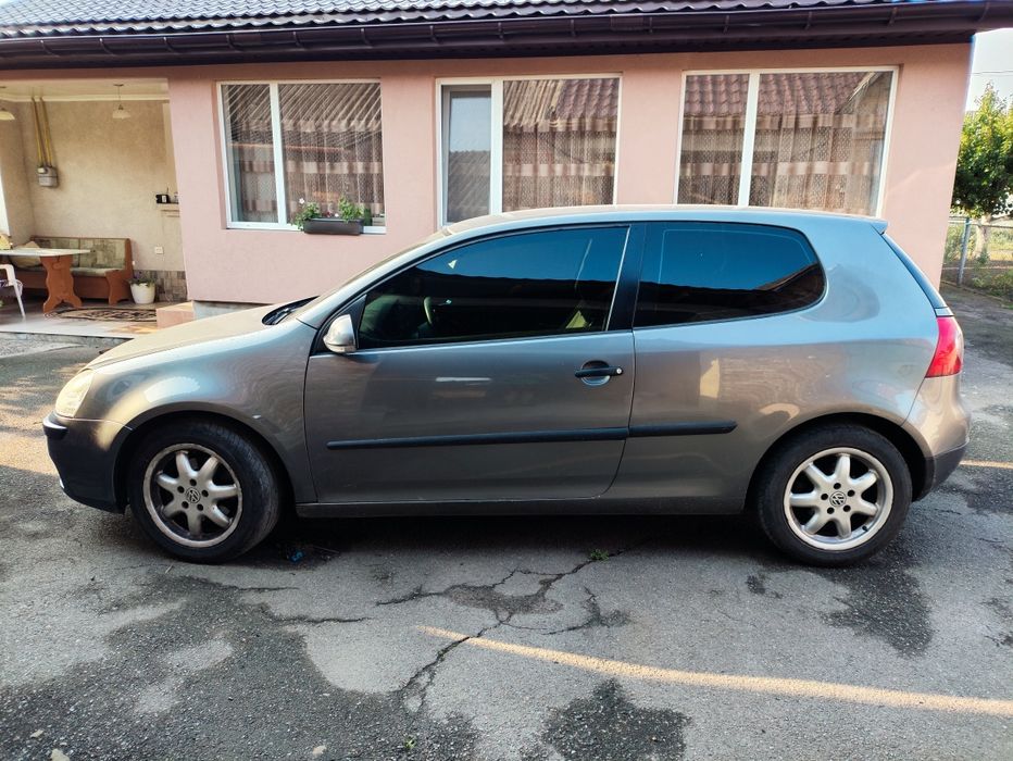 Volkswagen Golf 2004 VIN WVWZZZ1KZ5W103064 фото оголошення 2 з 6