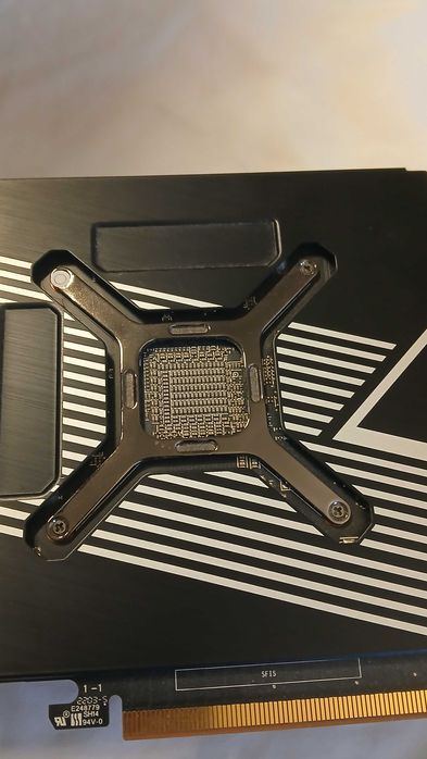 Karta graficzna ASUS DUAL Radeon RX6700 XT 12GB GDDR6