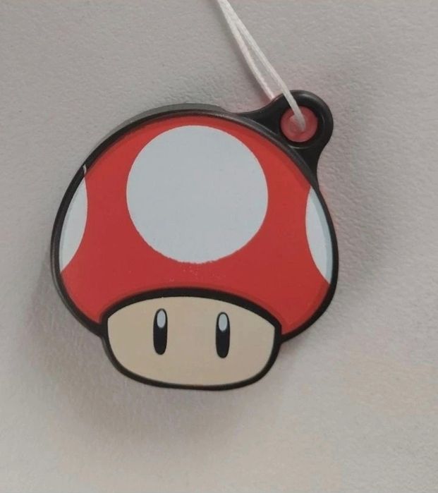 Grzybek Mario zawieszka brylok Kinder joy.