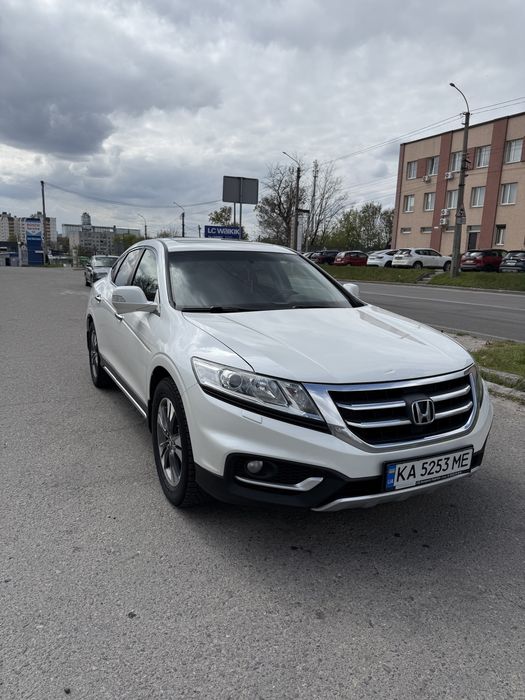 Продам Honda  Crosstour