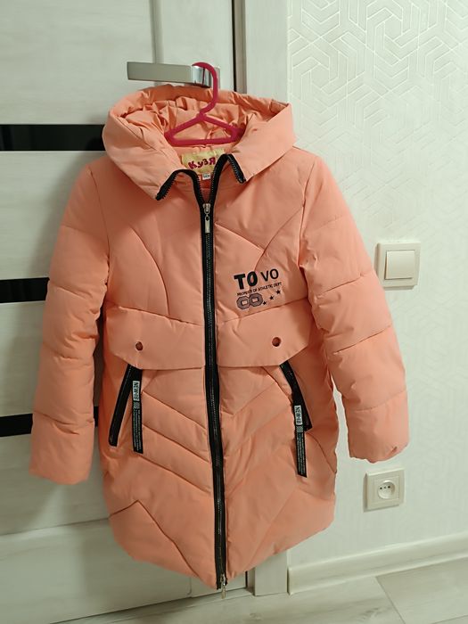 Пальто на дівчинку 134 р.