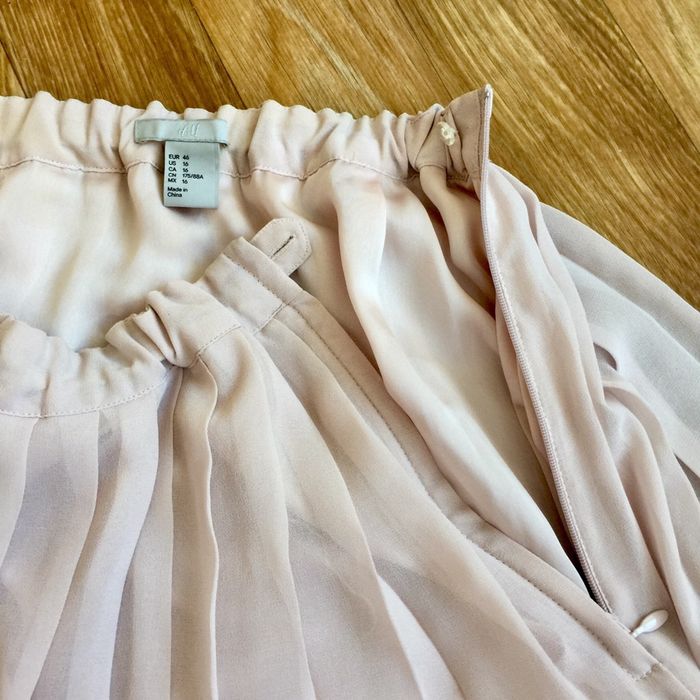Юбка H&M розовая плиссированная