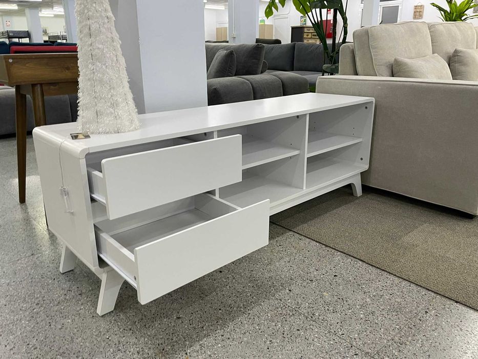 MOVEL DE TV NOVO LEVAMOS A SUA CASA ENVIO GRATIS