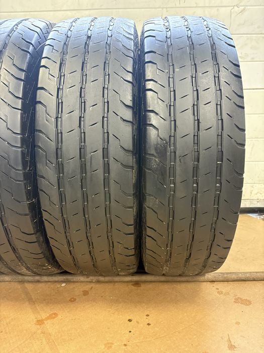 205/75R16C Continental ContiVanContact 100