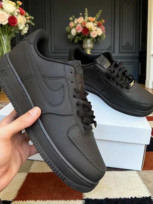 Nike Air Force 1 Low '07 Black R.40