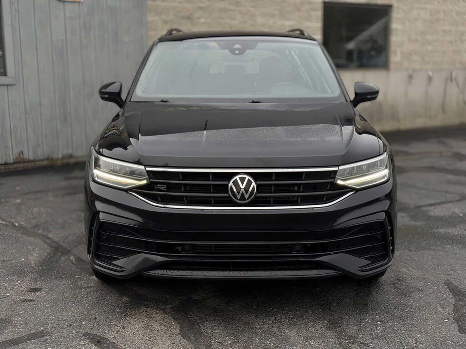 Volkswagen Tiguan SE R-Line      2023