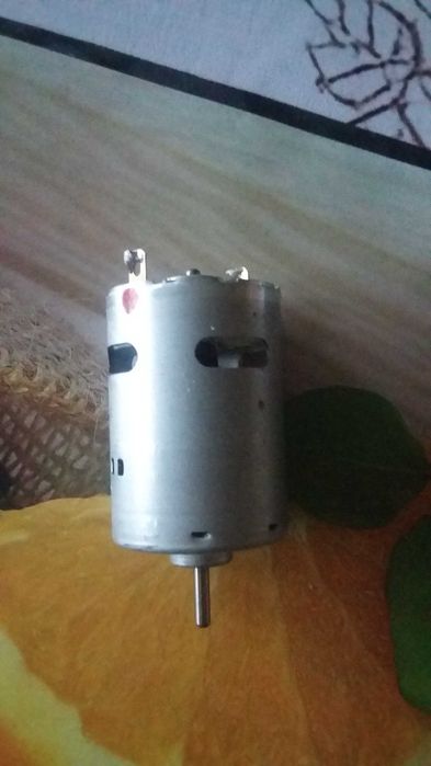 sprzedam silnik do wiertarki/wkrętarki