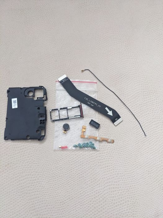 Запчастини  Redmi 7A