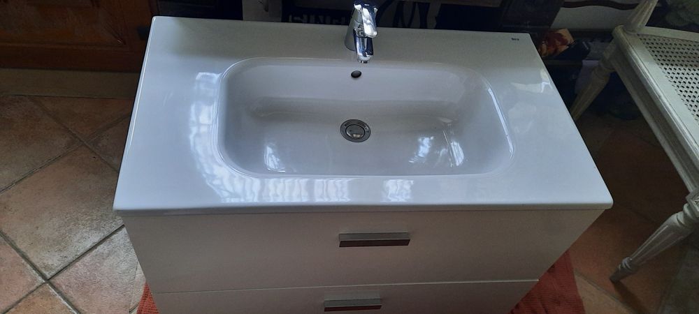 Móvel de casa de banho da Roca suspenso 80cm com torneira